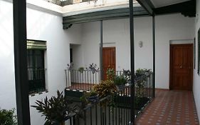 Clb Sierpes Apartment